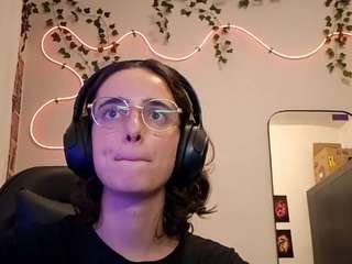 leorabreiland Live Webcam on CamSoda