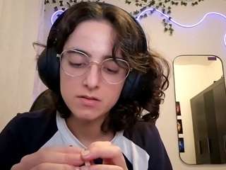 leorabreiland webcam