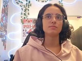 leorabreiland webcam