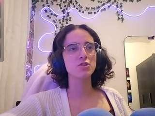 leorabreiland webcam