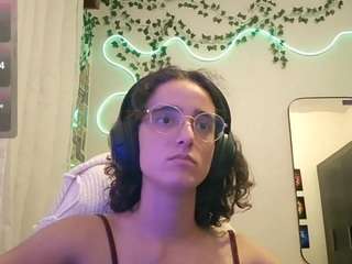 leorabreiland webcam