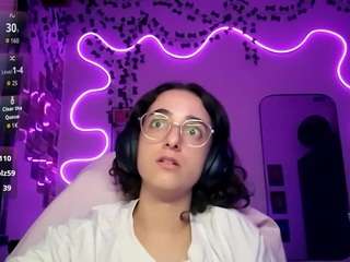 leorabreiland webcam