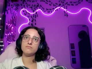 leorabreiland webcam