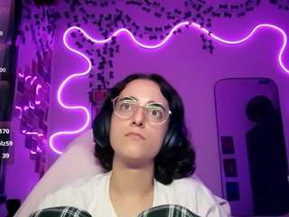 leorabreiland webcam