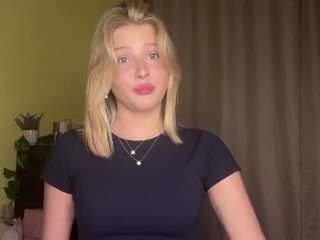 renezelinski webcam model