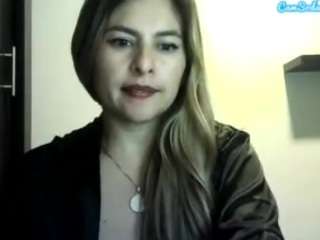 Live webcam model valeryrouse19 on Soda Cams