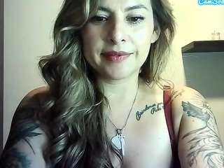 valeryrouse19 webcam