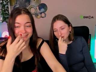 Live webcam model yuna-kim on Soda Cams