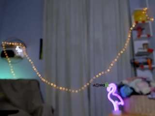 yuna-kim's CamSoda show and profile