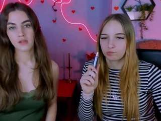 Live webcam model yuna-kim on Soda Cams