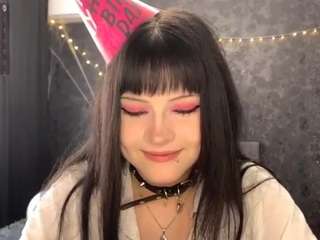 Bu model şu anda canlı. carloslenton