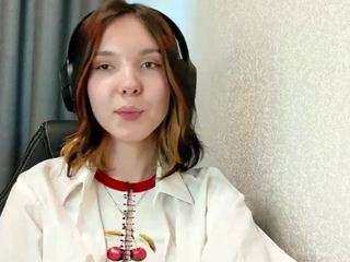 Live webcam model carloslombera on Soda Cams