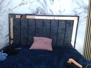 Live webcam model gisele-sweet on Soda Cams