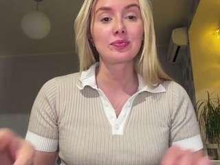 Live webcam model junomaris on Soda Cams