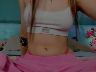 Live webcam model kelley-haries on Soda Cams