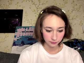 Questo modello è in diretta ora. kevapounder
