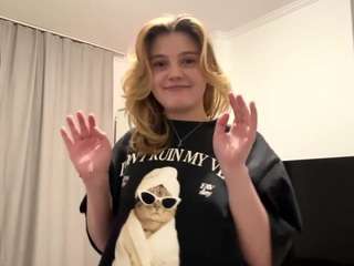 latiaamonette webcam