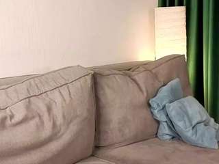 dasha-brown's live room