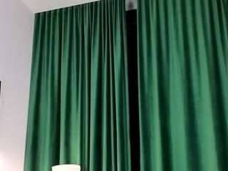 Dasha live webcam show