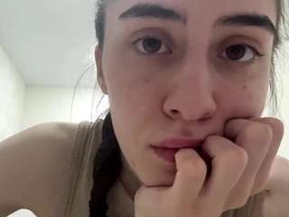 FloHenke live webcam show