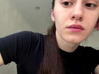FloHenke live webcam show