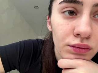 FloHenke live webcam show