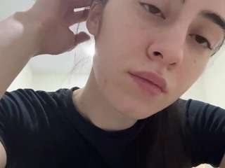 FloHenke live webcam show