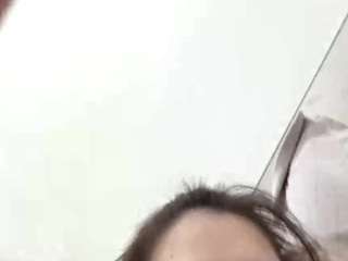 FloHenke live webcam show