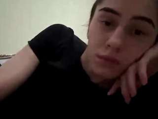 FloHenke live webcam show