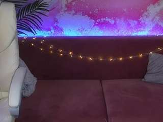 Live webcam model lindsyrawrr on Soda Cams