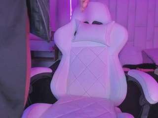 milkwhore1's CamSoda show and profile