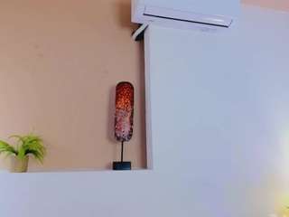 xioomaracortez Live Webcam on CamSoda