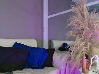 Zoee 8