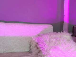 Zoee 8