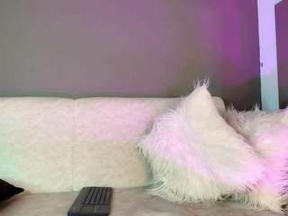 Zoee 8