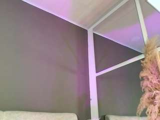 Zoee 8