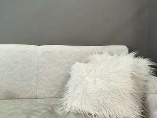Zoee 8