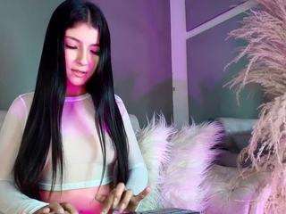 Zoee 8