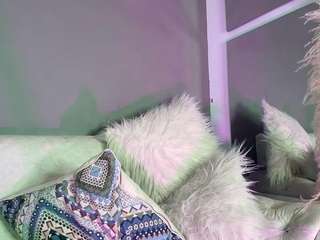 Zoee 8