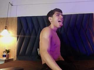 Zoee 8