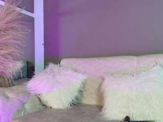 Zoee 8