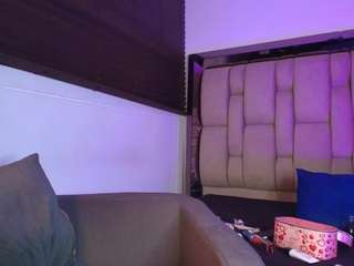 Zoee 8