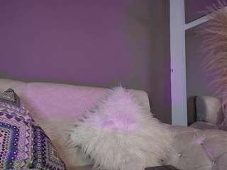 Zoee 8