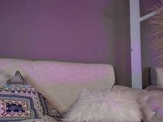 Zoee 8