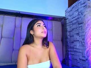 Zoee 8