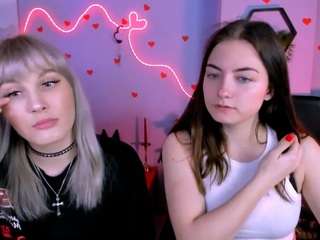 bonnie-crystal webcam