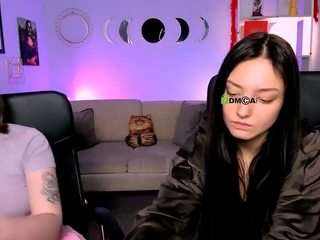 bonnie-crystal webcam