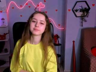 Live webcam model bonnie-crystal on Soda Cams