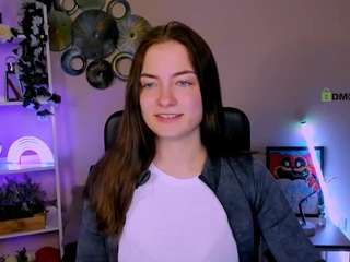 Live webcam model bonnie-crystal on Soda Cams