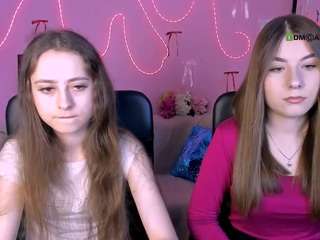 Live webcam model bonnie-crystal on Soda Cams